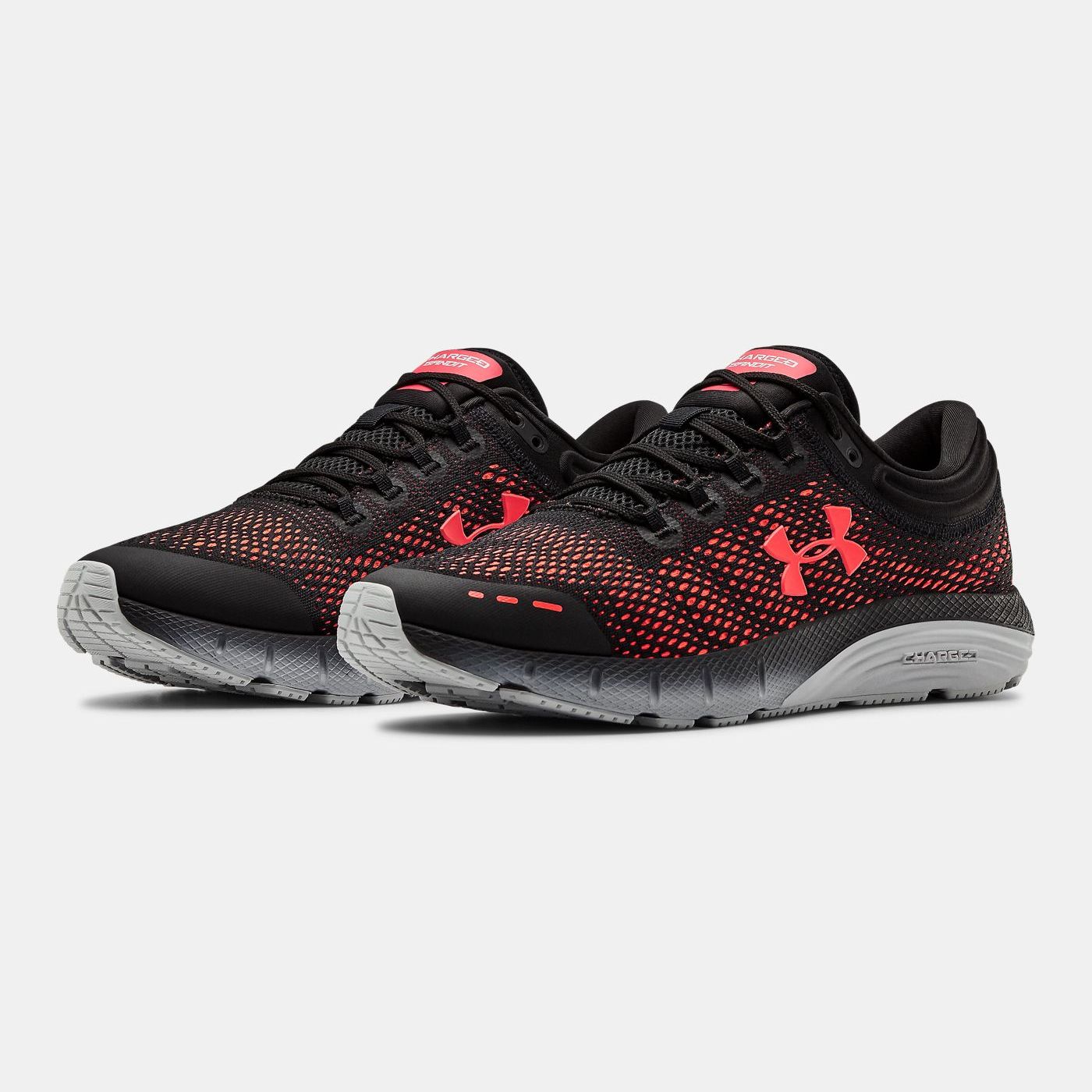 Running Shoes -  under armour Charged Bandit 5 1947